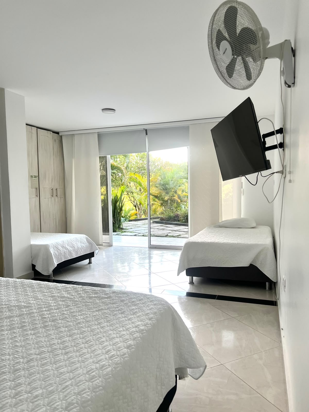 Foto de Hotel con 17 habitaciones para alquilar